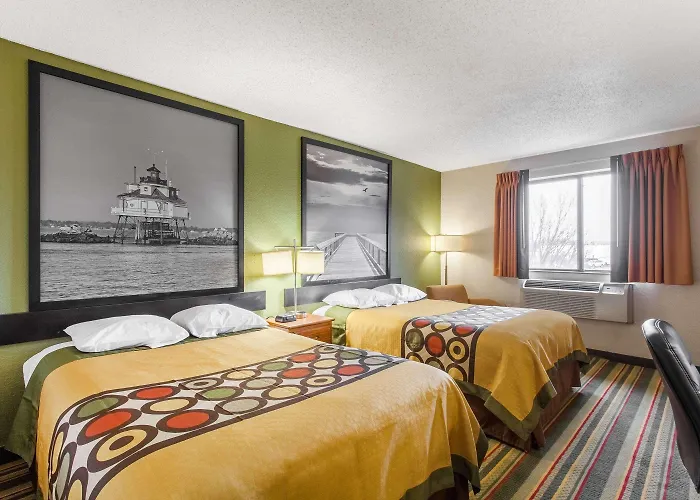 Super 8 By Wyndham College Park Wash Dc Area